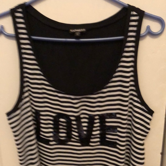 Black Tops - Picture 4 of 4